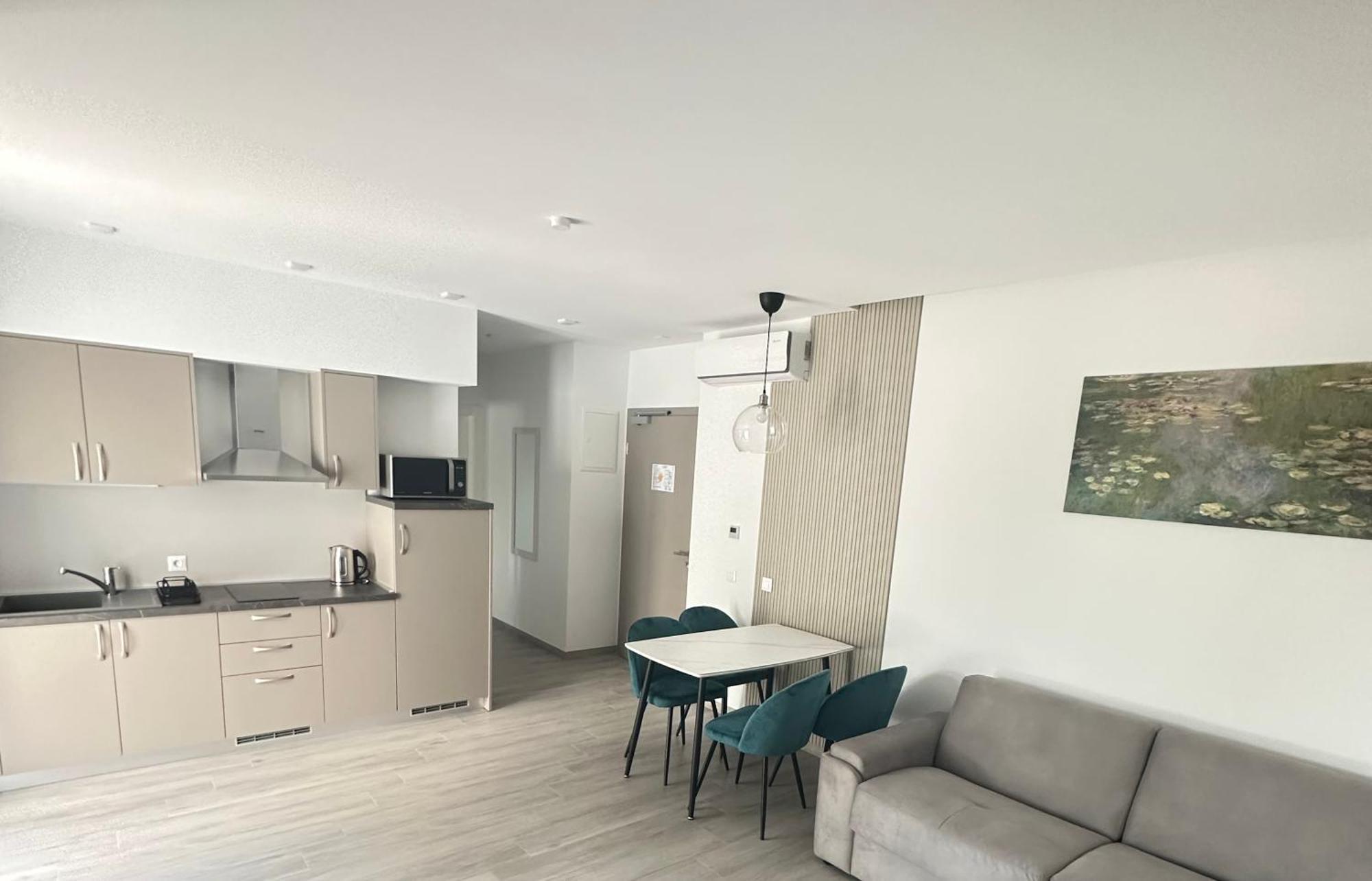 Adria Miris Apartments Drasnice Ngoại thất bức ảnh